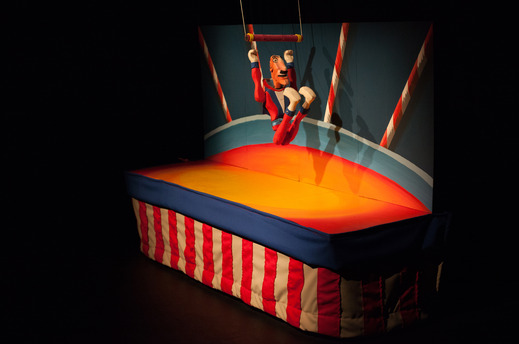 Circo das marionetas 1 519 999